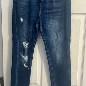 Stylish Blue Distressed Women Jeans